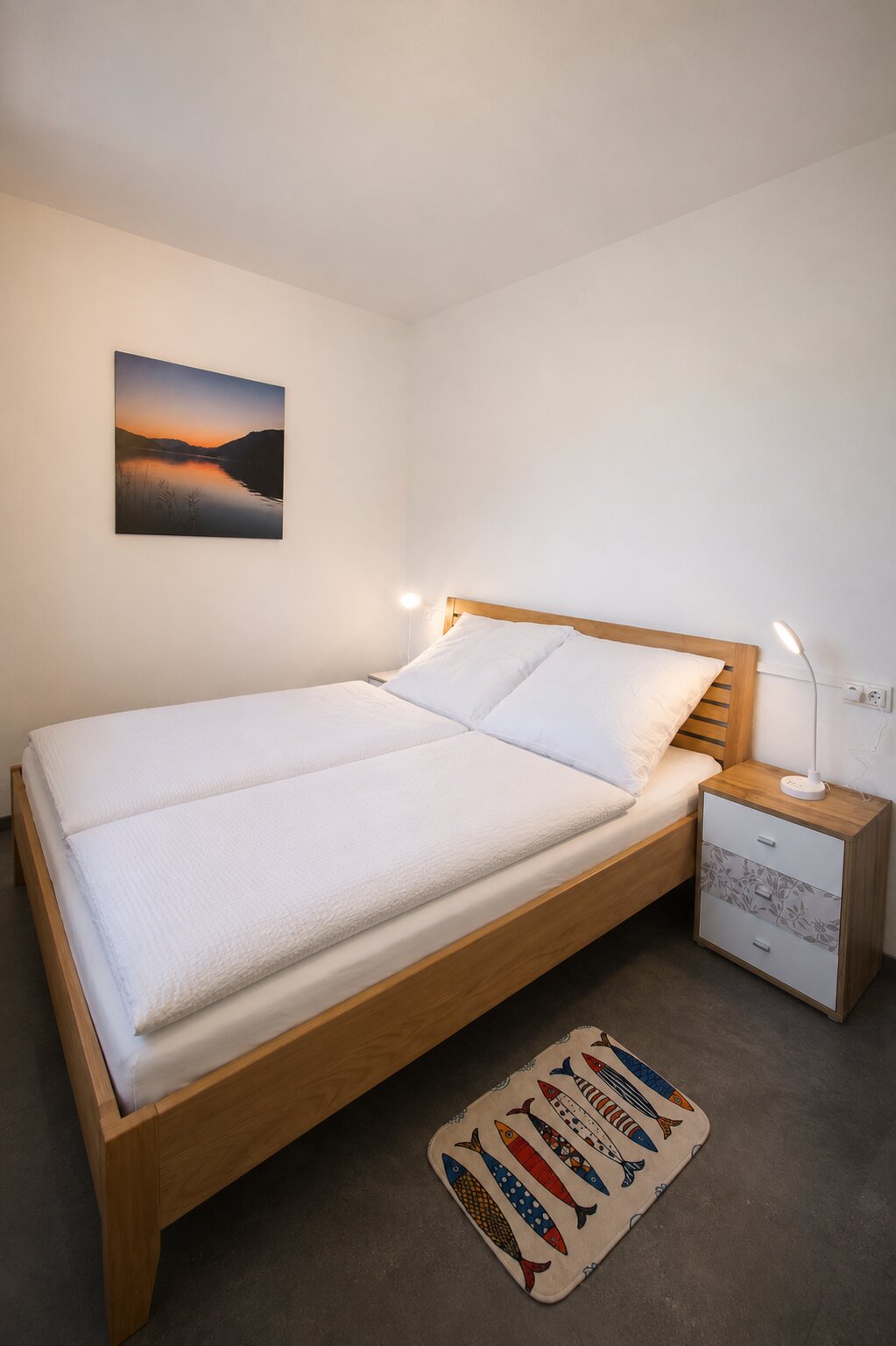 Schlafzimmer 1